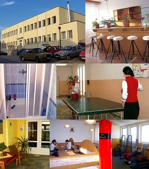 Domov mládeže školy cestovního ruchu - ubytovna [Zvětšit - nové okno]